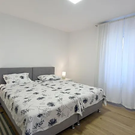 Vigo Apartment *